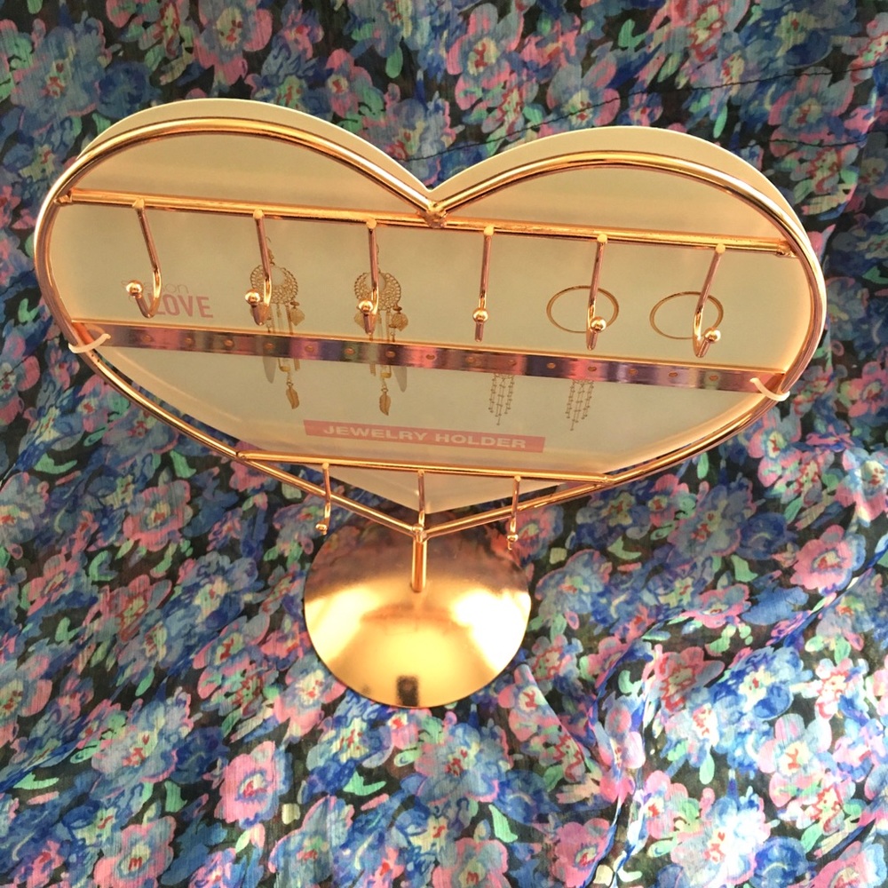 NWT Rose Gold Heart Jewelry Organizing Metal Stand - Picture 4 of 4